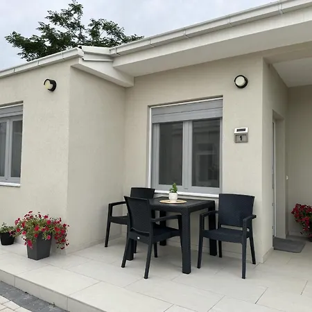 Apartment Reshkov Pool Gevgelija